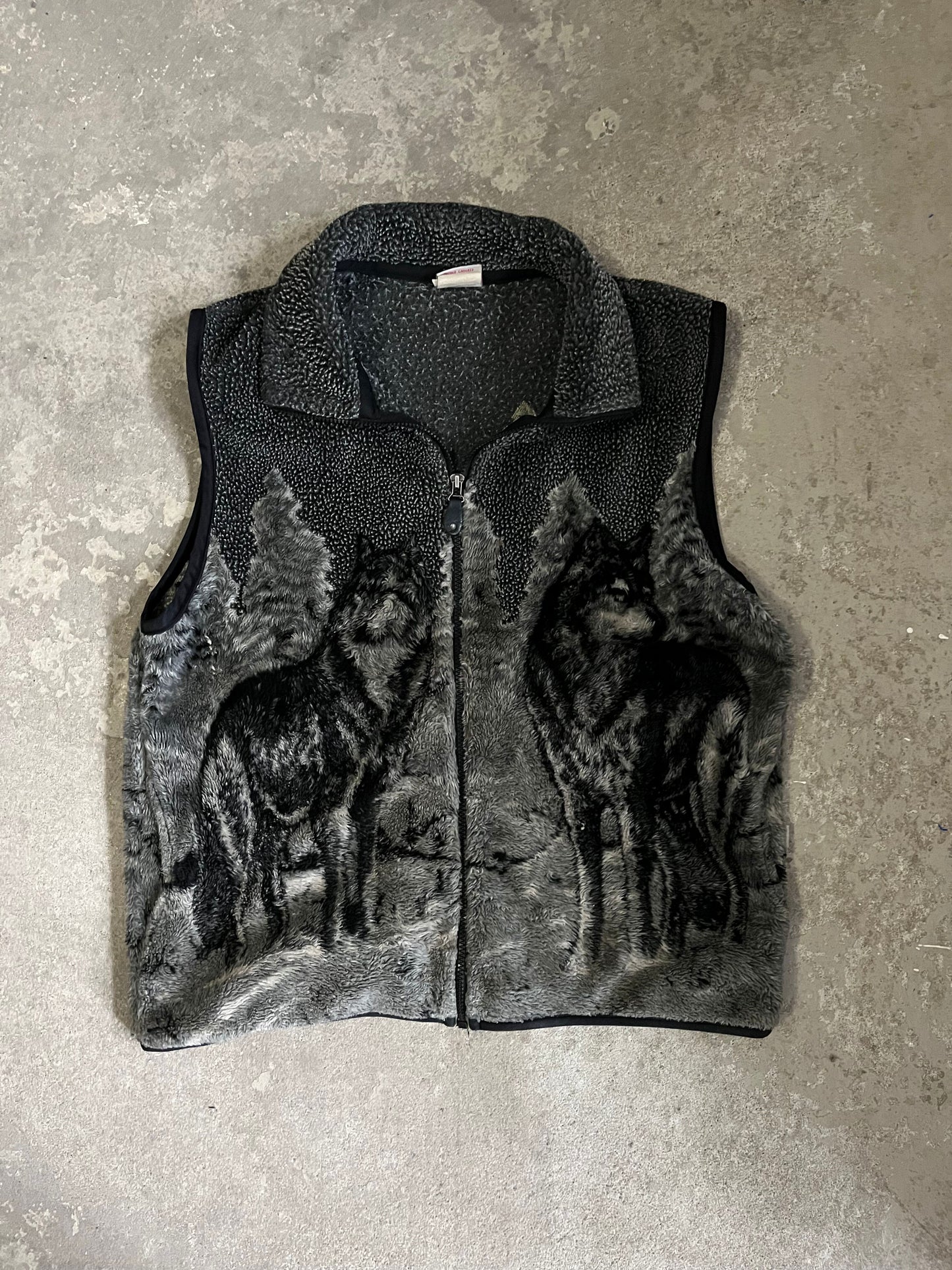 Vest wolf